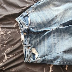 Abercrombie & Fitch 90s Straight Ultra High Rise Jean
